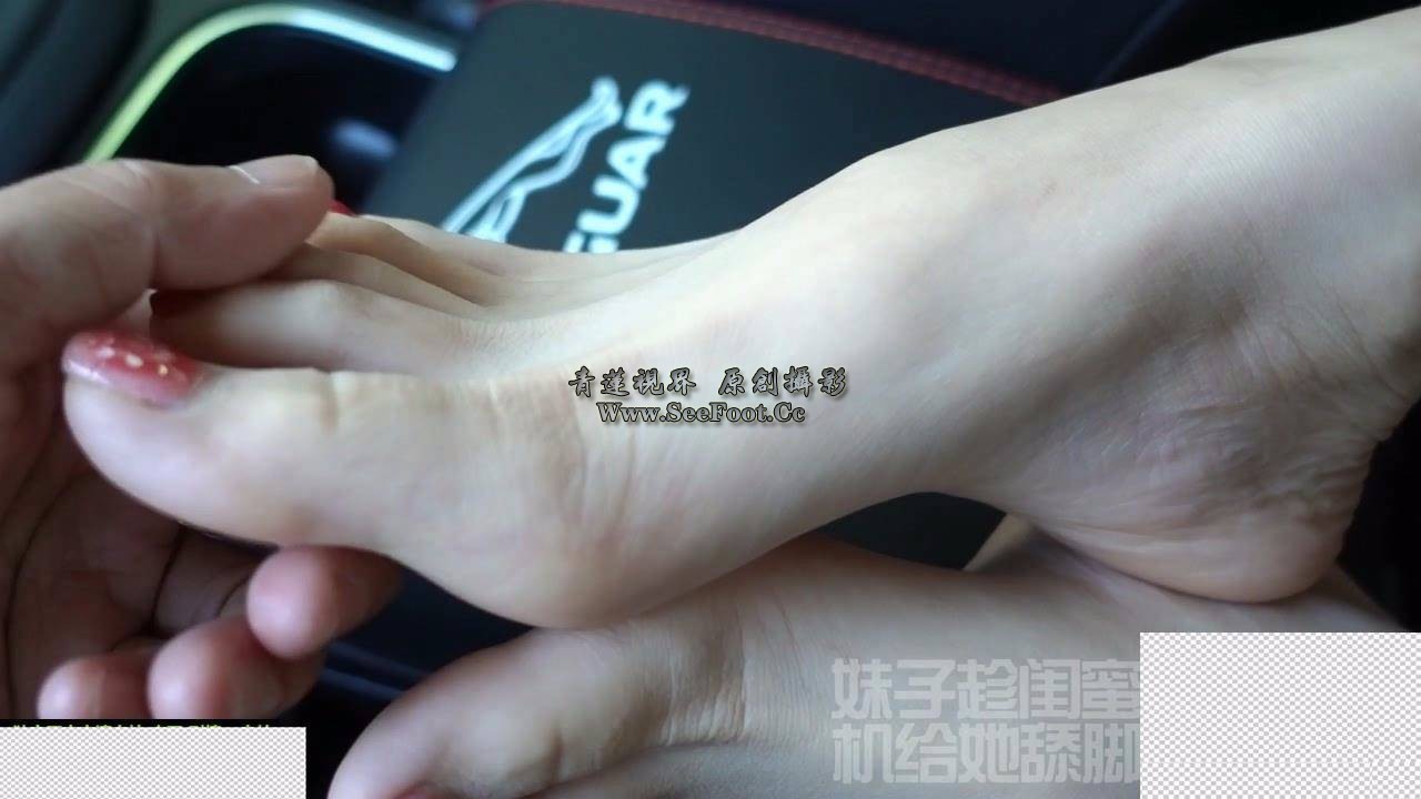 妹子要司机帮舔 脚[00_02_16][20240221-124024].jpg