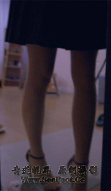 《应聘的女模特4》剧情-入室放倒+丝袜堵嘴TK[1.04G/29分钟]