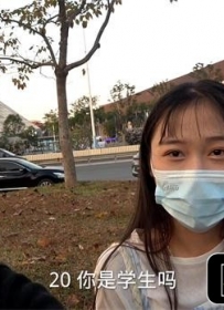 【网友原创】国内主播实拍公园搭讪妹子买酸臭汗味袜子合集[221MB/19分钟]