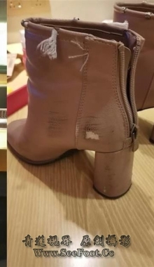 【真实】大神约来小美女吃火锅后放倒脱靴玩棉袜脚