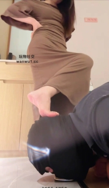 【娩娩大魔王】多角度吸吮原味美脚
