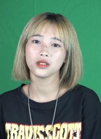 【南国足艺】欣欣和媚媚互相挠脚心，痒得大叫，还问你们是不是恋足！[MP4/1.37G]