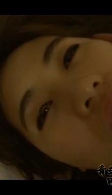【真实】灌醉一起剧本杀女生 带走玩脚！