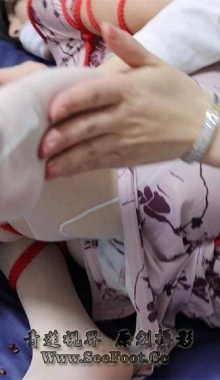 【得意客】南羽遭绑受难记 女女挠玩丝足[1.19G/33分钟]