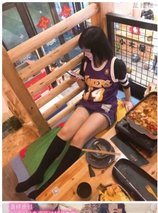 【AF重磅最新】181高个长腿女篮美女熟睡脱袜玩脚！！[格式/文件大小]
