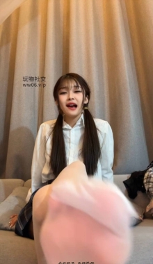 【第一视角】伽萝：双马尾JK妹妹的白丝脚底